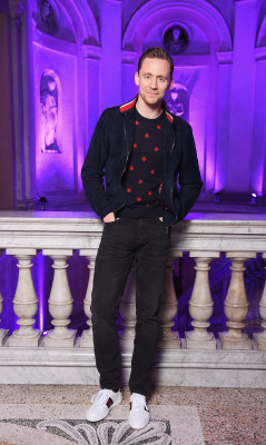 Tom Hiddleston - GUCCI WOMENS FASHION SHOW IN MILAN