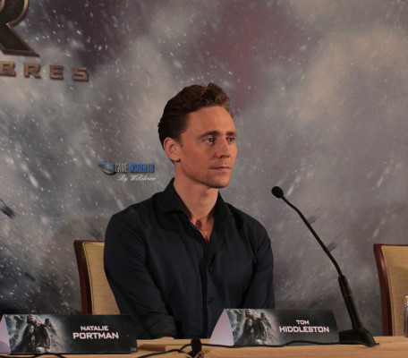 Tom Hiddleston pic #716944