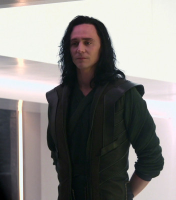 Tom Hiddleston pic #716936