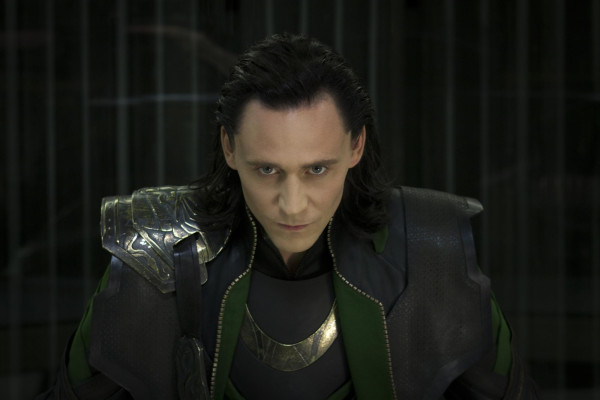 Tom Hiddleston pic #679551