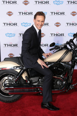 photo 20 in Tom Hiddleston gallery [id685309] 2013-12-18 00:00:00