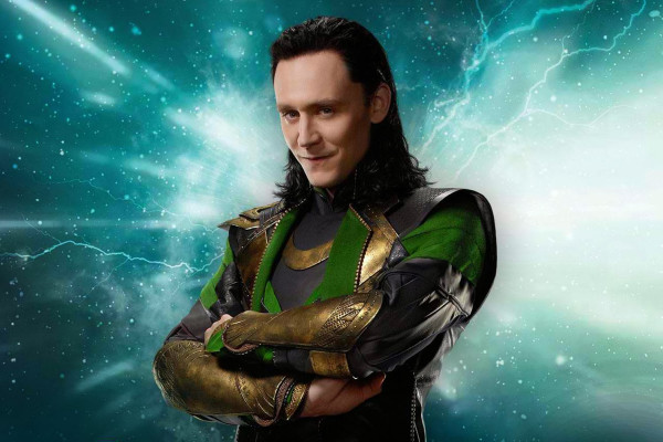 Tom Hiddleston pic #688728