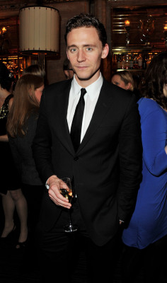 photo 20 in Hiddleston gallery [id475012] 2012-03-05 00:00:00