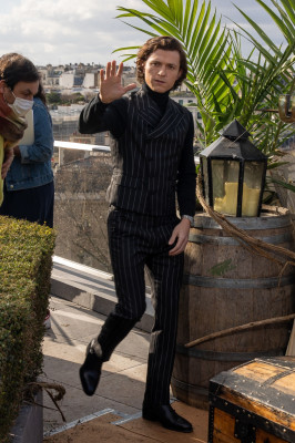 Tom Holland-'Uncharted' Paris Photocall