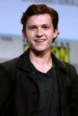 Tom Holland pic #1020191