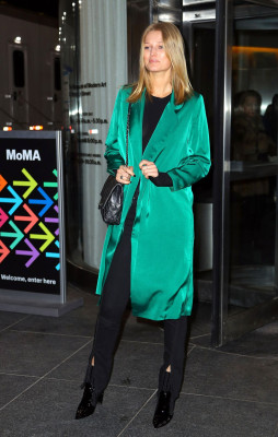 Toni Garrn - Out in New York
