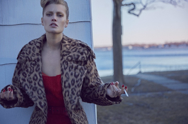 Toni Garrn - photoshoot for Vogue Portugal