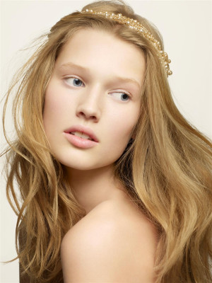 Toni Garrn pic #186012