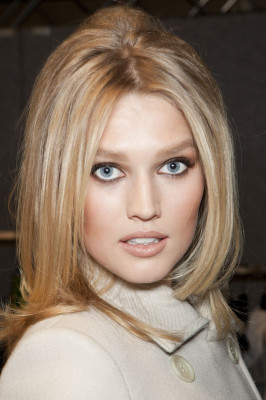 Toni Garrn pic #476119