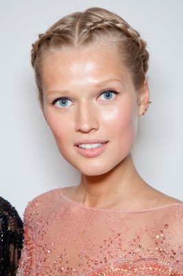 Toni Garrn pic #532938