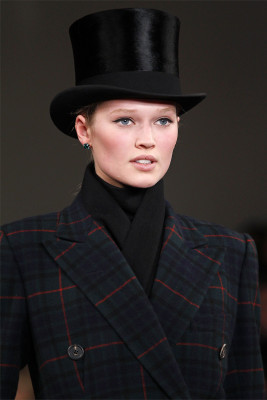Toni Garrn pic #494209