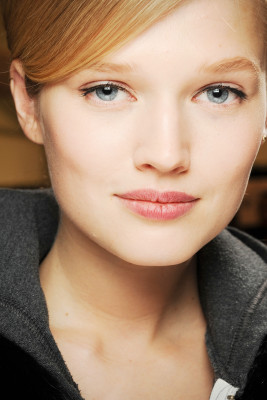 Toni Garrn pic #359657