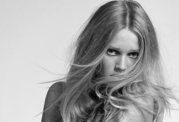 Toni Garrn pic #411770