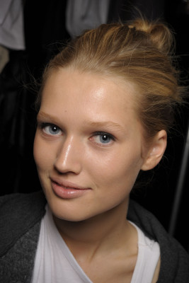 Toni Garrn pic #421737