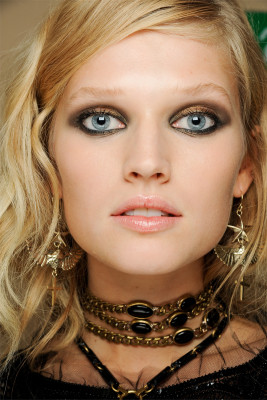 Toni Garrn pic #423010