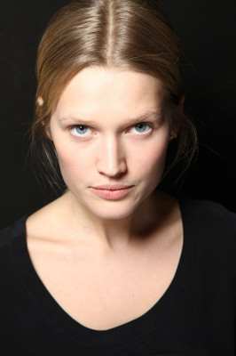 Toni Garrn pic #465889