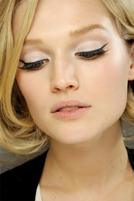 Toni Garrn pic #459177