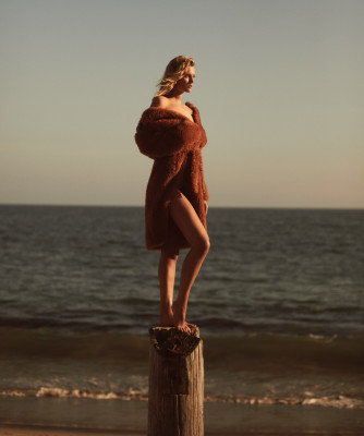 Toni Garrn - Harpers Bazaar Spain 