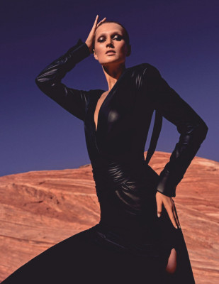 TONI GARRN in Harper’s Bazaar Magazine, Spain January 2020