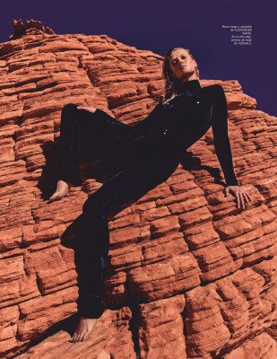 TONI GARRN in Harper’s Bazaar Magazine, Spain January 2020