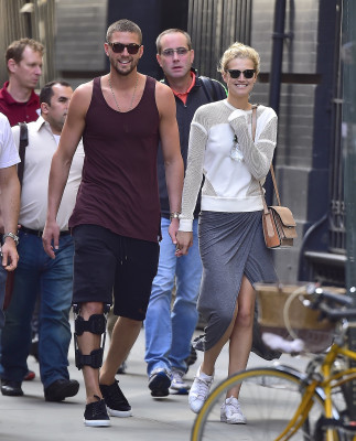 Toni Garrn pic #811685