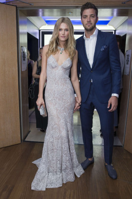 Toni Garrn pic #887885