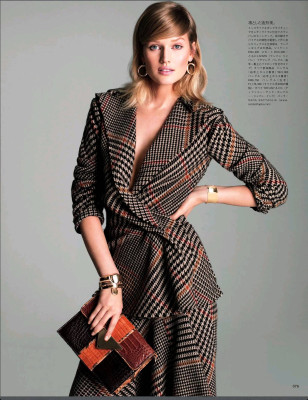 Toni Garrn pic #655359
