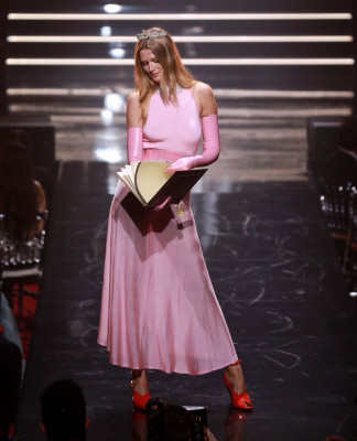 Toni Garrn for Amfar gala show 2024 at Cannes
