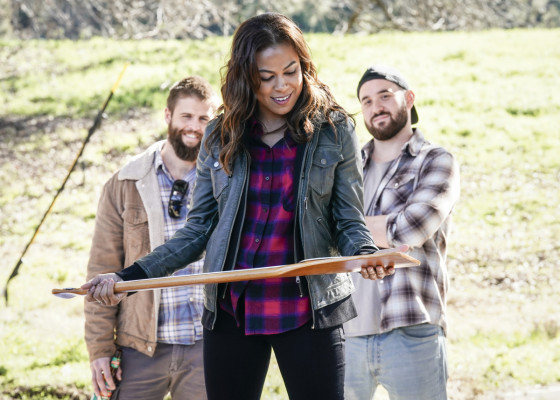 Toni Trucks - Seal Team (2019) 2x16 &#039;Dirt, Dirt, Gucci&#039;