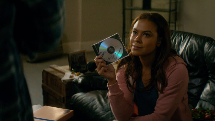 Toni Trucks - Seal Team (2019) 2x16 &#039;Dirt, Dirt, Gucci&#039;