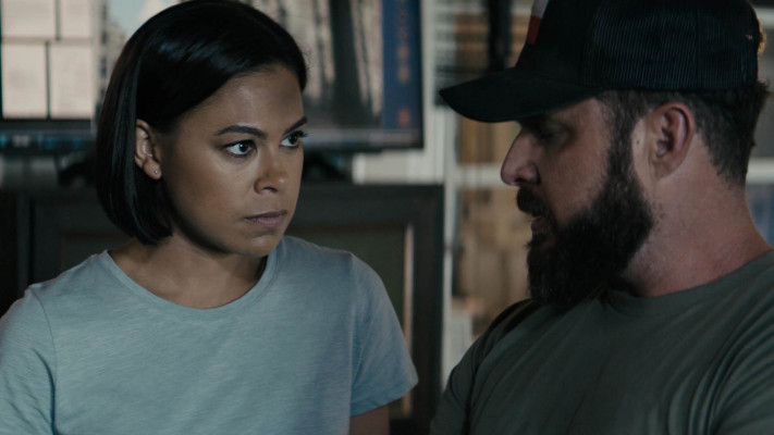 Toni Trucks - Seal Team (2019) 3x01 &#039;Welcome To The Refuge&#039;