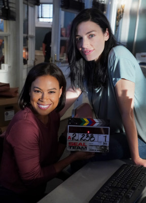 Toni Trucks - Seal Team (2019) 3x01 &#039;Welcome To The Refuge&#039;