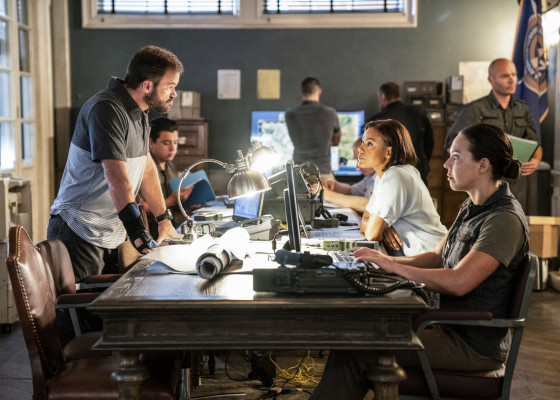 Toni Trucks - Seal Team (2019) 3x02 &#039;Ignore And Override&#039;