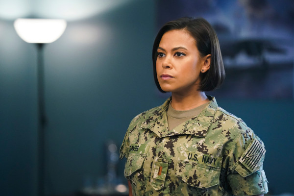 Toni Trucks - Seal Team (2019) 3x10 &#039;Unbecoming An Officer&#039;