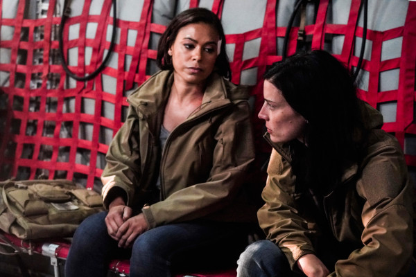 Toni Trucks - Seal Team (2020) 3x13 &#039;Fog Of War&#039;