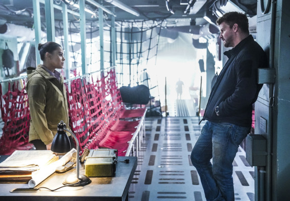 Toni Trucks - Seal Team (2021) 4x09 &#039;Reckoning&#039;