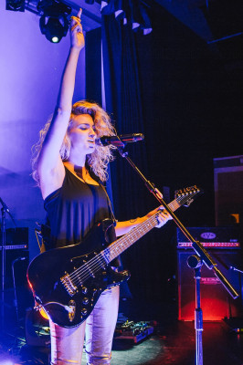 Tori Kelly pic #869600