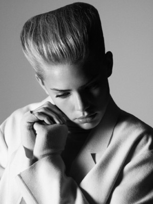 Tori Praver pic #164565