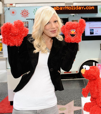 Tori Spelling pic #224739