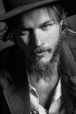 Travis Fimmel