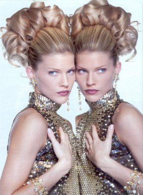 Tricia Helfer pic #112977