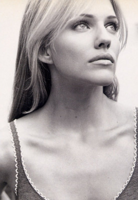 Tricia Helfer pic #883345