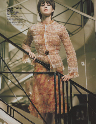 Trish Goff ~ ELLE Russia November 2000