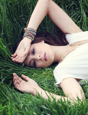 Troian Avery Bellisario pic #505238