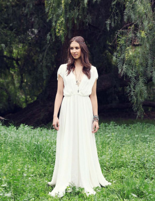 Troian Avery Bellisario pic #505234