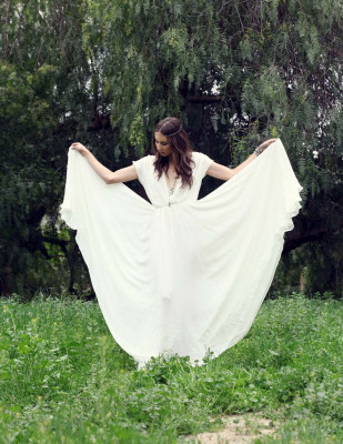 Troian Avery Bellisario pic #505240