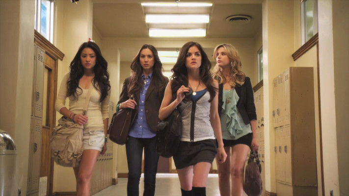 Troian Avery Bellisario pic #818927