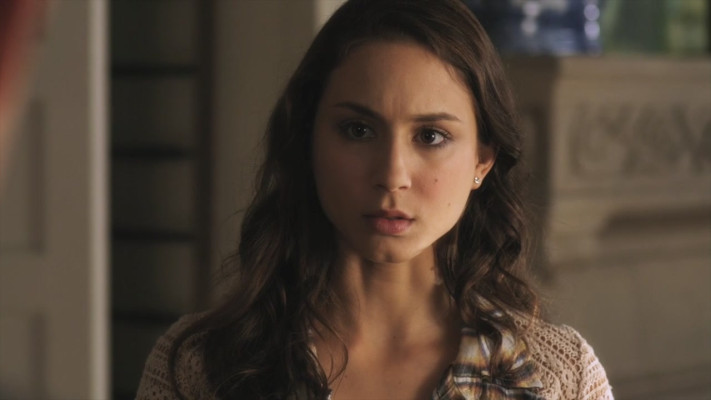 Troian Avery Bellisario pic #835804
