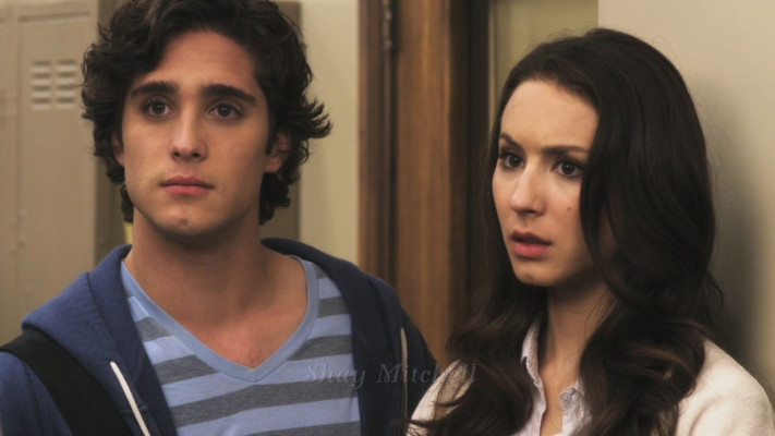 Troian Avery Bellisario pic #820791