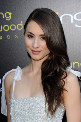 Troian Avery Bellisario pic #455607
